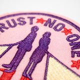 Parche "Trust no one"