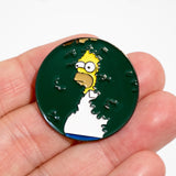 Pin de Homer metiéndose entre los arbustos