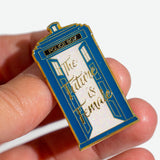 Pin de 'Doctor Who' con la frase "The Future is Female"