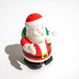 Santa Claus corriendo en círculos