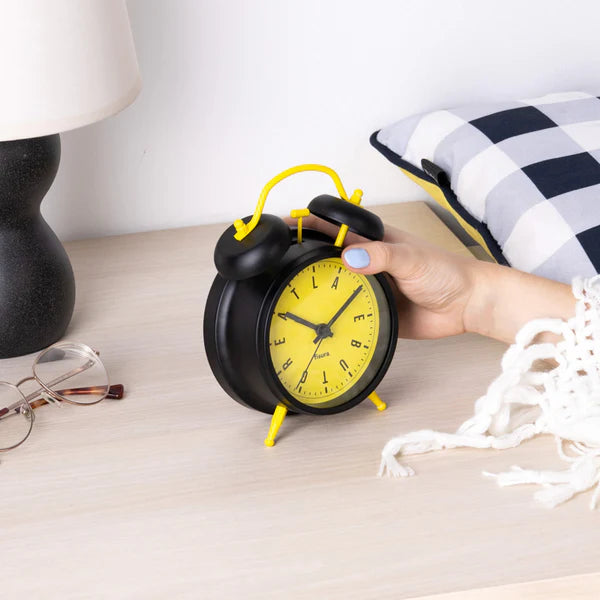 Reloj despertador (varios colores)