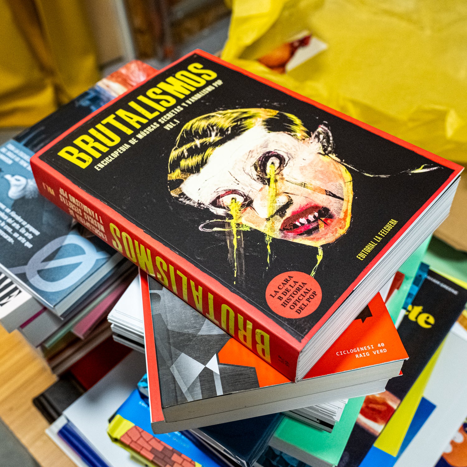 Brutalismos. Enciclopedia de músicas secretas y vandalismos pop Vol. 1