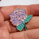 Pin hortensia lila