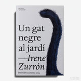 IRENE ZURRÓN | Un gat negre al jardí