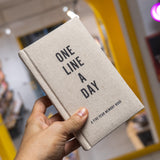One line a day: A five-year memory book