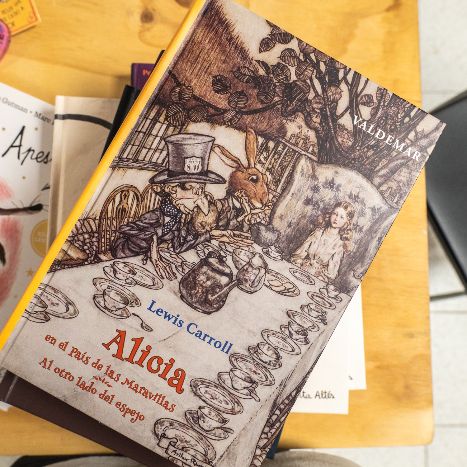 LEWIS CARROLL | Alicia en el país de las maravillas. Al otro lado del espejo.