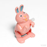 conejito rosa saltarín a cuerda