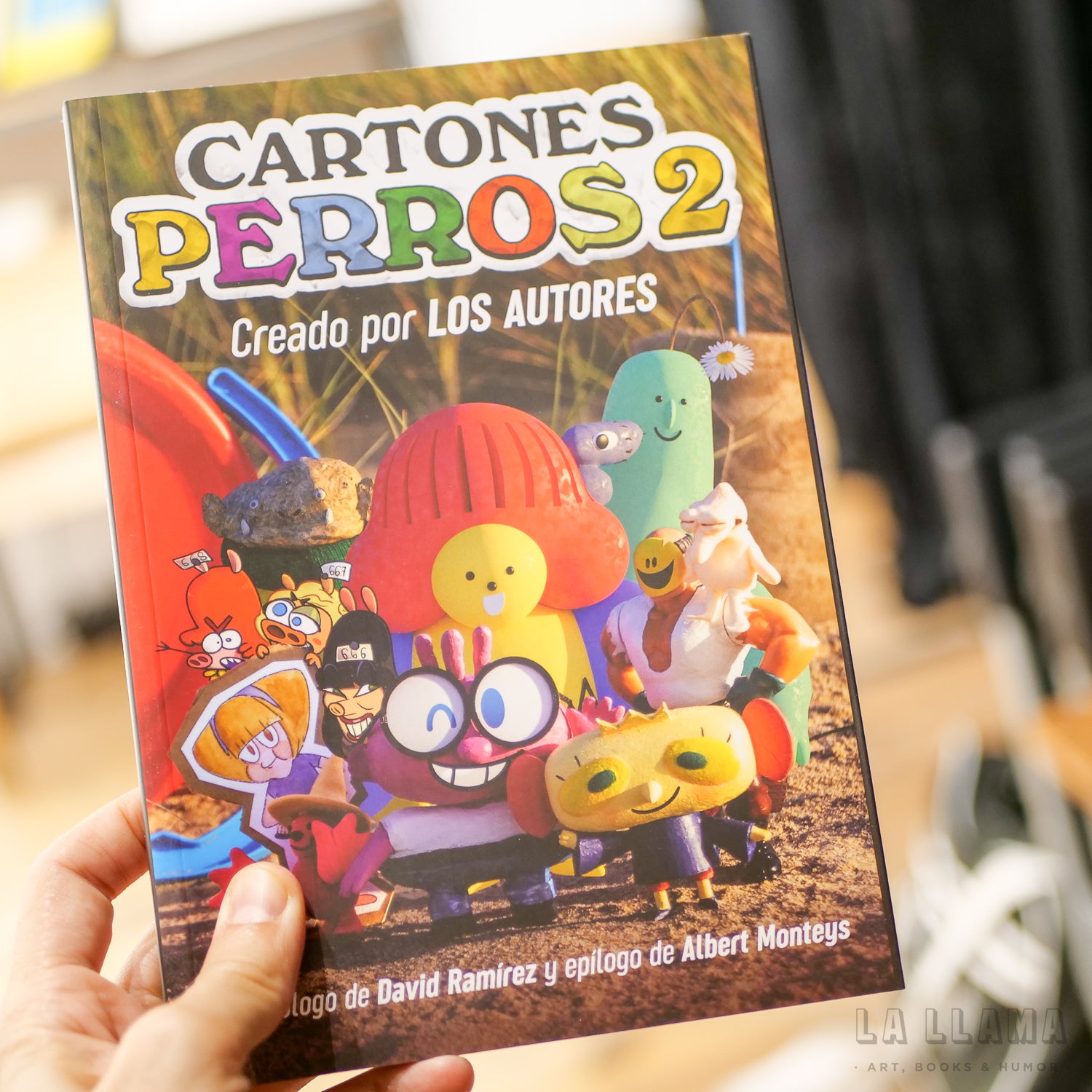 LOS AUTORES | Cartones Perros 2