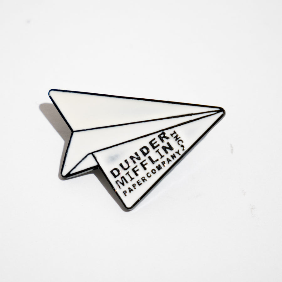 Pin de Dunder Mifflin Paper Company avión