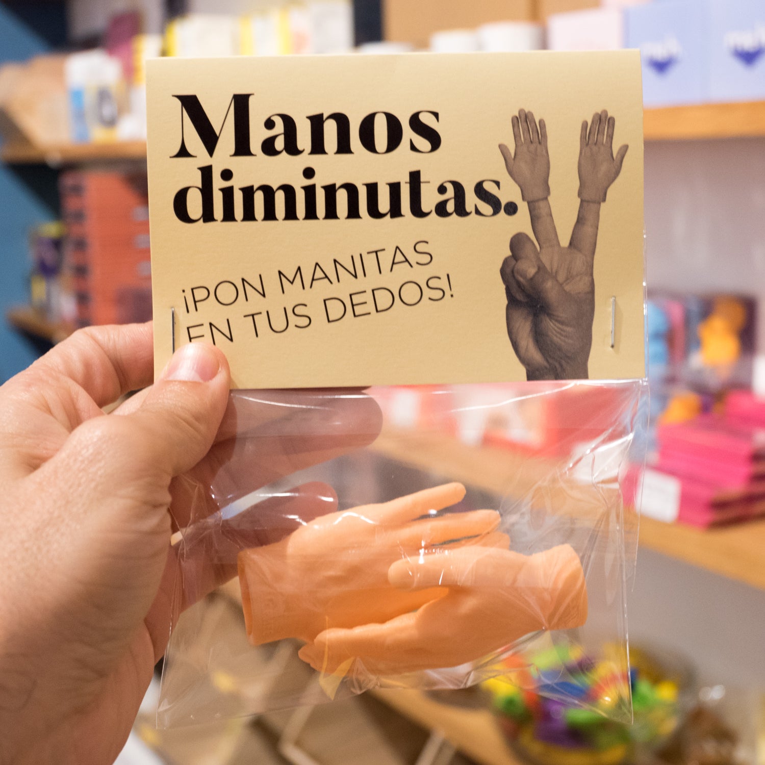 Manos diminutas para los dedos (x2)