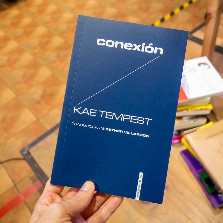 KAE TEMPEST | Conexión
